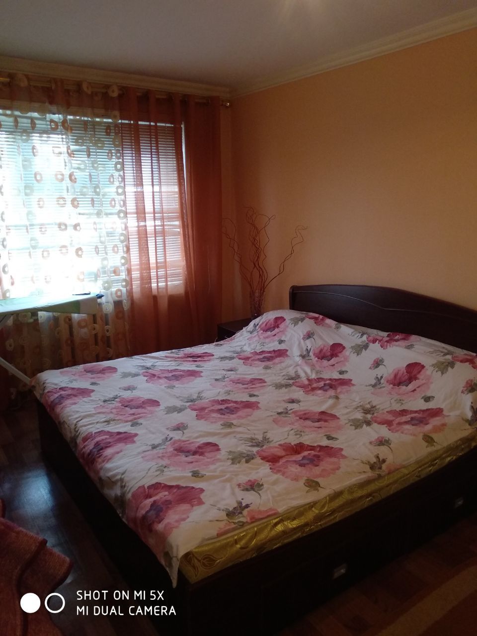 Kvartira 3 kom 1 etaj 2 etajniy dom