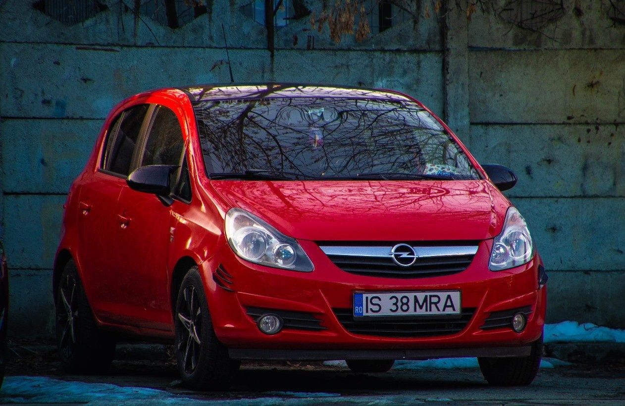 Vând Opel corsa D