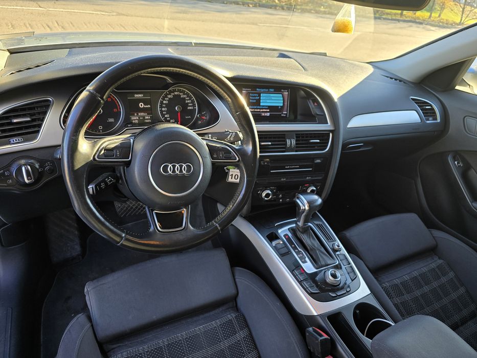 Audi A4 2012 face