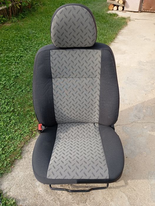 Scaune Bancheta Doblo 7 locuri scaun Fiat