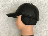 Sapca neagra barbati piele interior blana protectie ceafa urechi spate