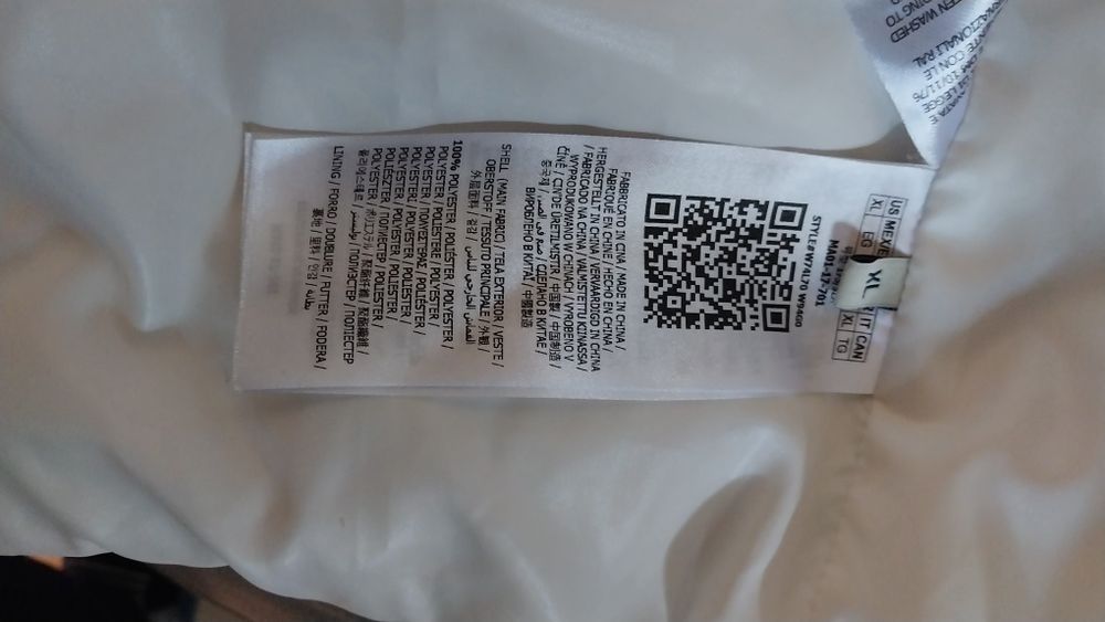 Guess Geaca Dama De Iarna