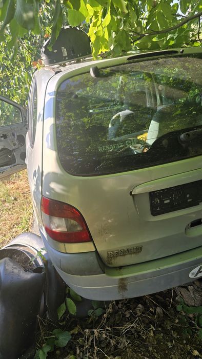 НИСКИ ЦЕНИ Рено Сценик 1.9 DCi 102 на части Renault Scenic