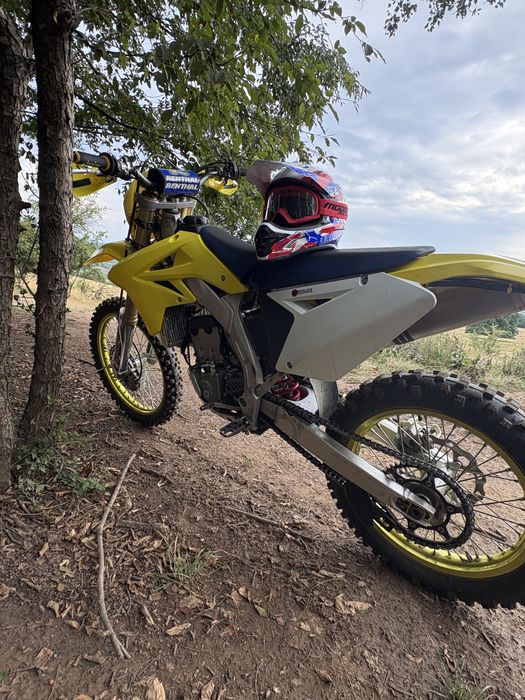 Vand suzuki  rmz 250