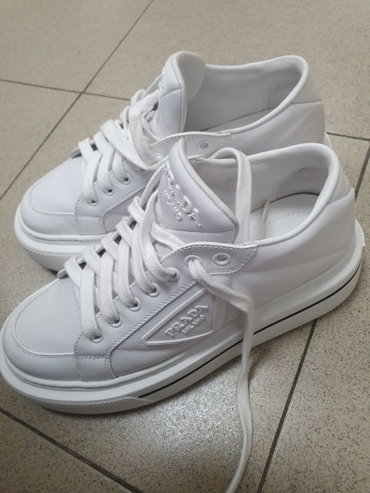 Adidasi Prada Milano