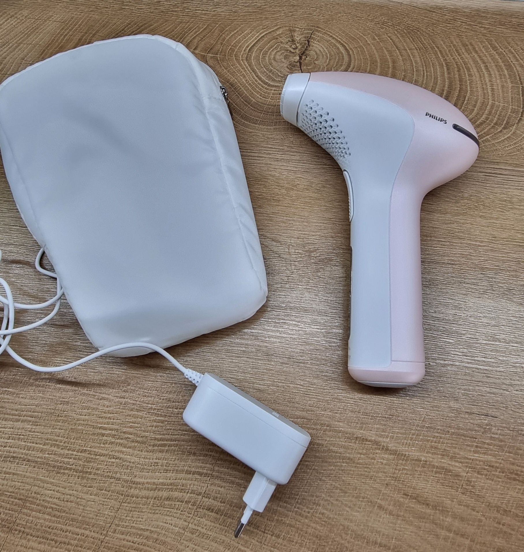 Фотоепилатор PHILIPS