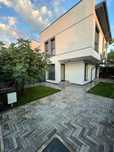 Casă duplex cu curte proprie – Oituz 49D, Comuna Berceni