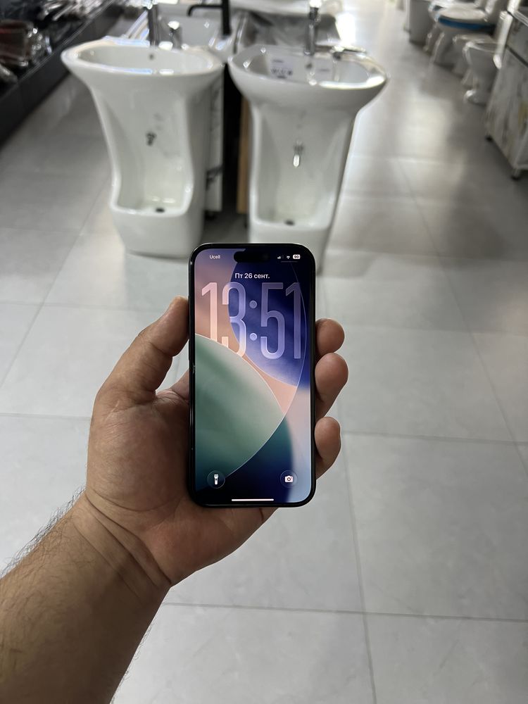 iPhone  15 Pro 86% e-SIM 128GB