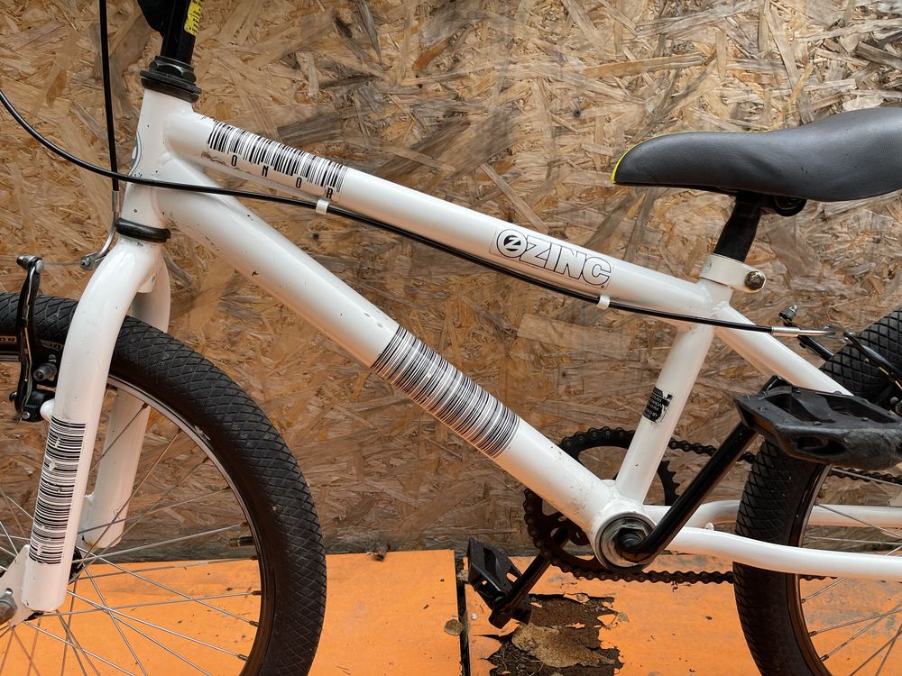 Bicicleta bmx jumper zinc roti 20”