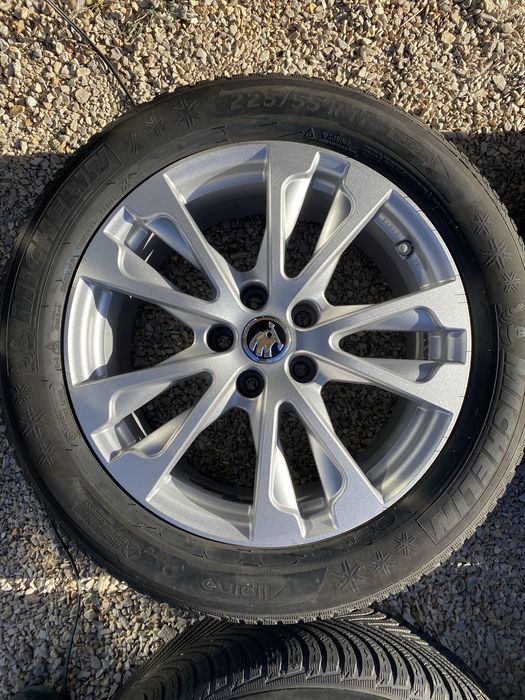 17 цола 5 х 112 мм Мерцедес , Ауди , Фолксваген , Шкода , Сеат , VW