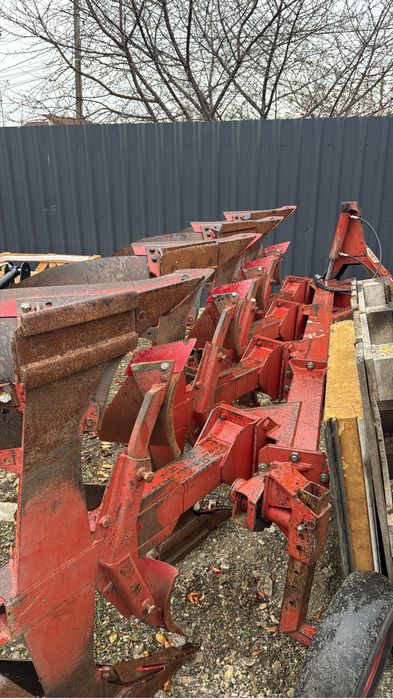 Plug Naud 3+1 recent adus Belgia