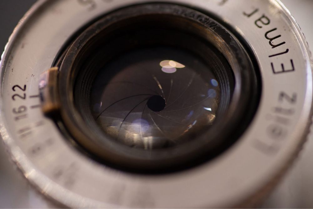 Leica III фотоапарат + Leica 5cm f/3.5 Elmar обектив