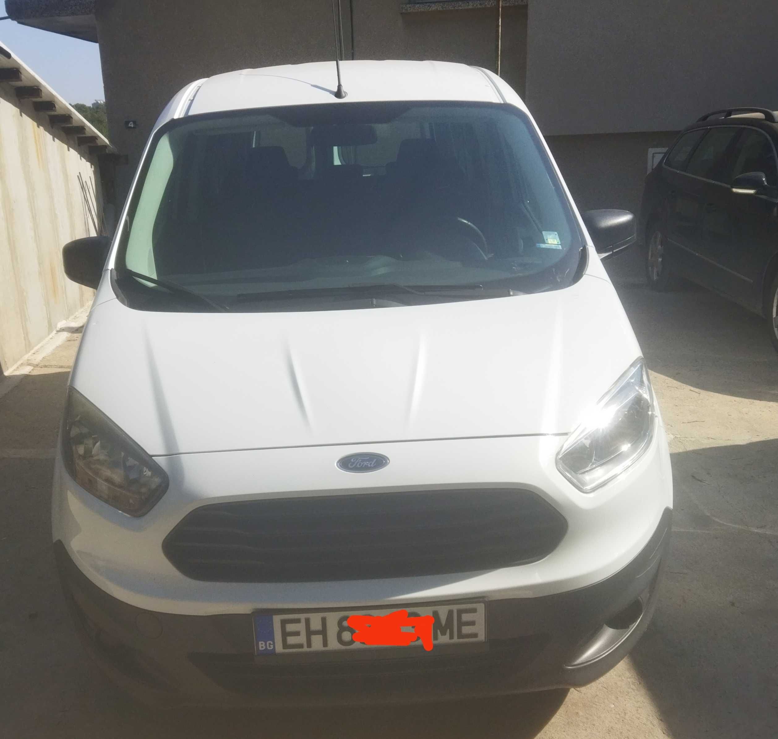 Ford Tranzit courier 4+1