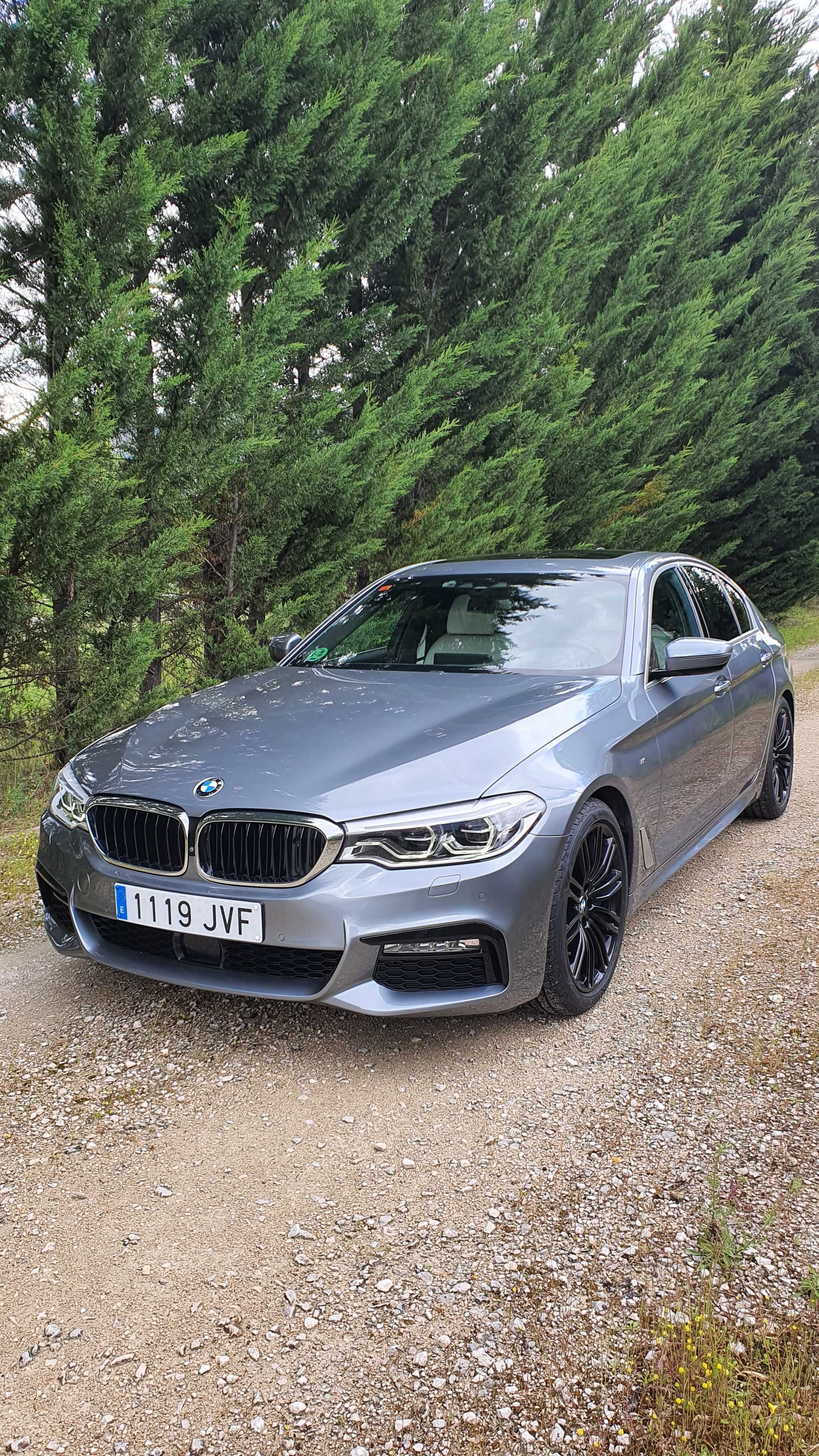 BMW 540i xdrive .pack M  si toate dotariile disponible Night vision...