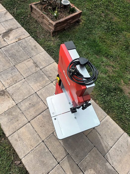 Fierăstrău cu banda pt lemn