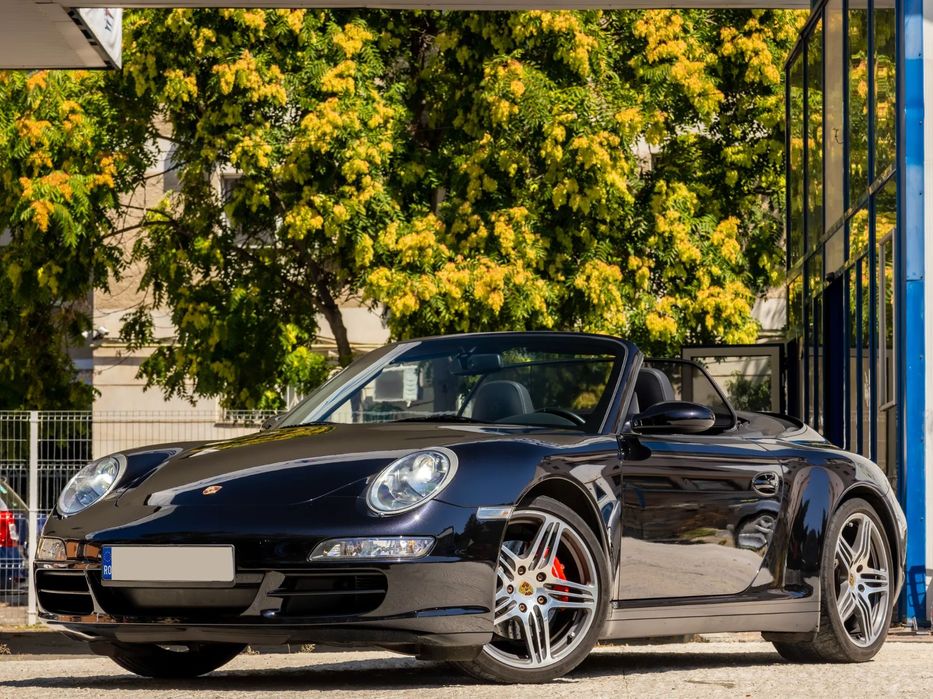Porsche 911 Porsche 911 Carrera 4s Cabrio // 355 cp // Cutie manuala// 3.8 Benzina