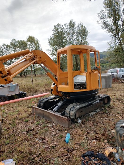 Vand excavator komatsu pcuu2