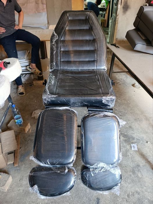 Маникюр педикюр стол