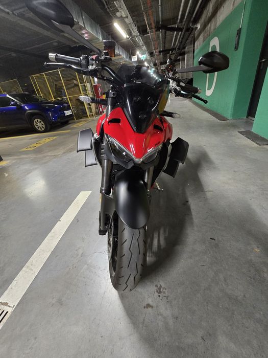 Ducati streetfigter v2 2023 Variante auto