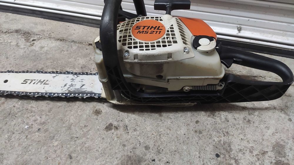 Резачка Щил 211 STIHL
