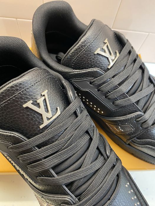Louis Vuitton Trainer Luxury Black