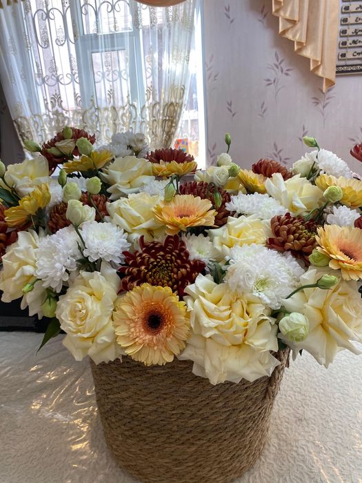 Цветы свежый……..