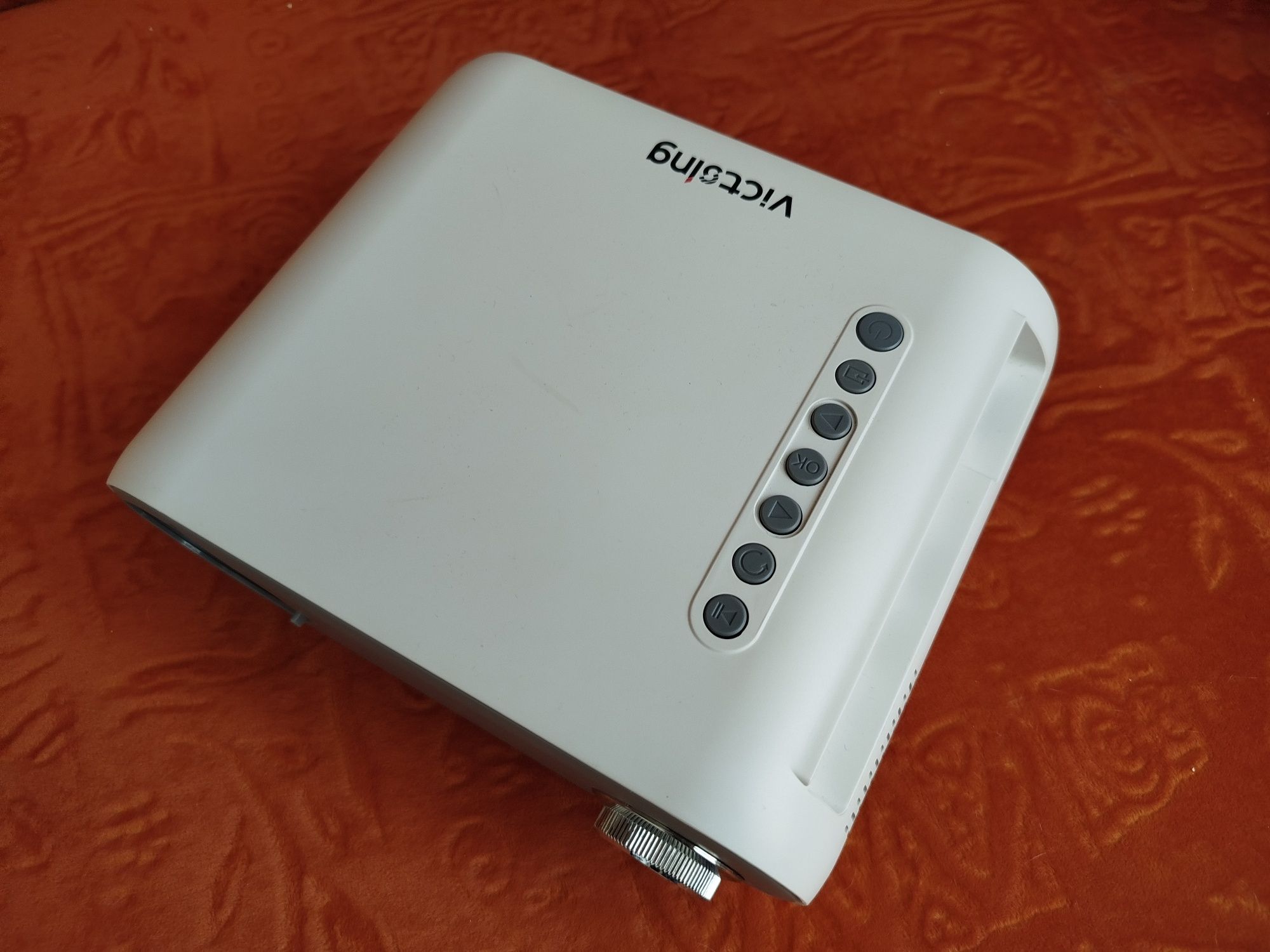 Videoproiector led Victsing NOU