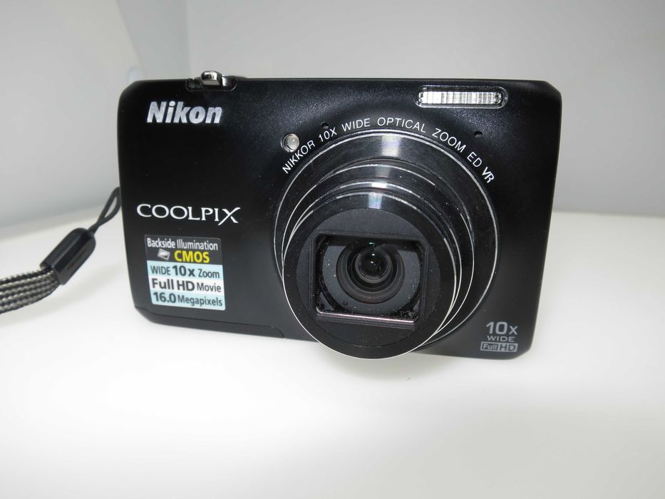 Nikon Coolpix S6300 компактен фотоапарат дигитална камера FULL-HD