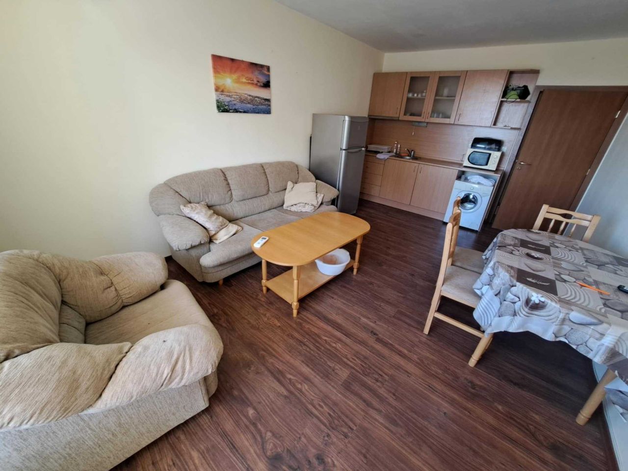 Продава се Тристаен апартамент в с. Равда, Област Бургас - 78 кв.м за 1026 €/кв.м - Снимка #2
