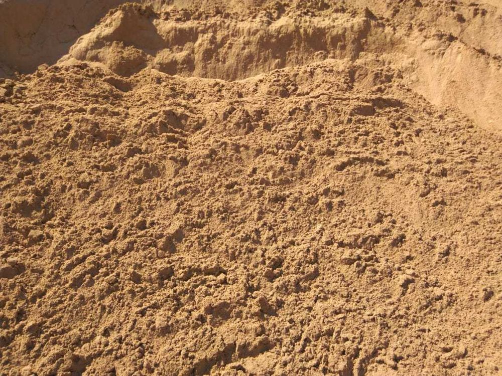 Доставка Зил сникерс отсев песок щебень глина