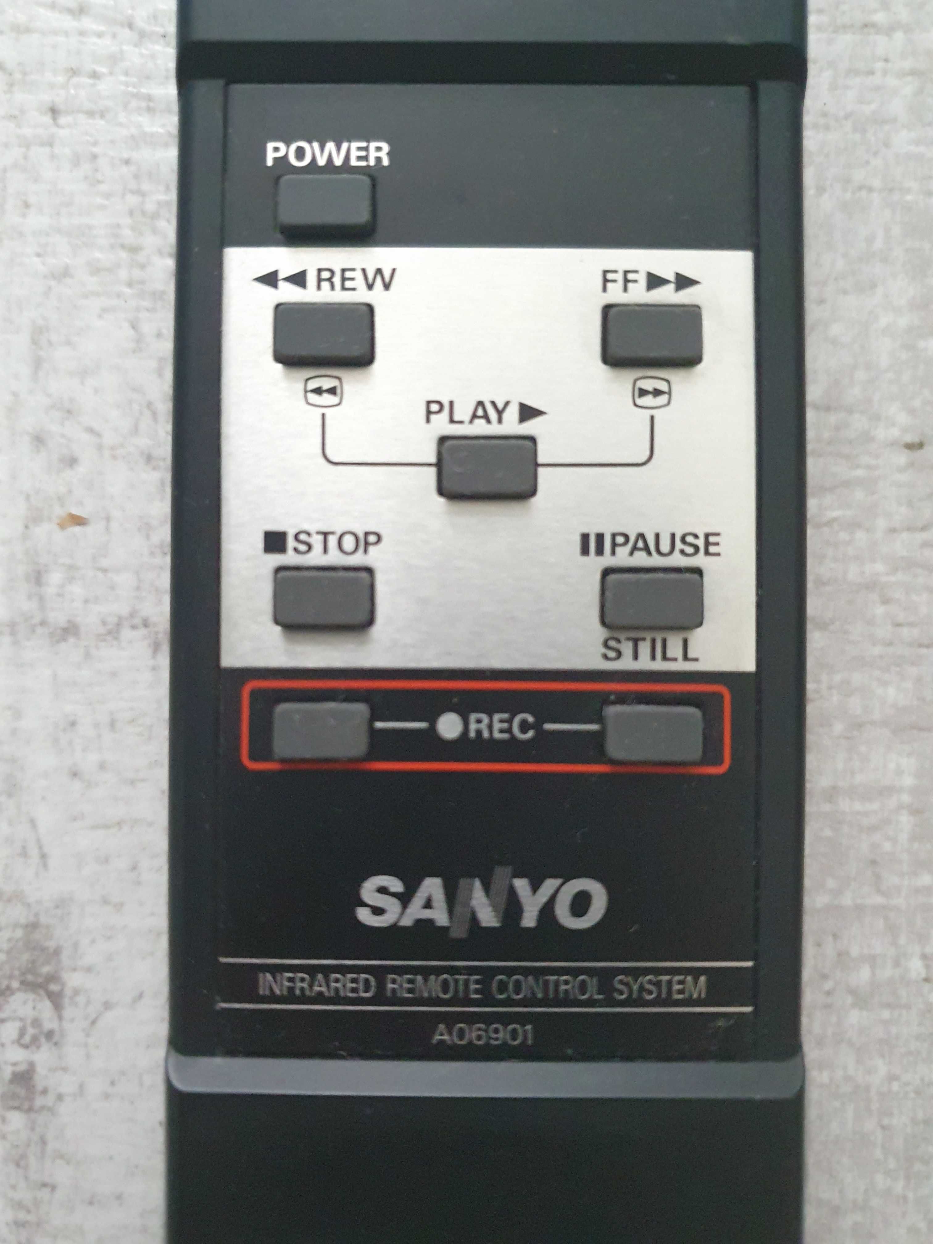 Telecomandă video recorder Sanyo A06901. Impecabilă!