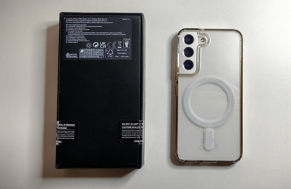 Telefon smartphone Samsung Galaxy S22 256 GB White stare foarte bună