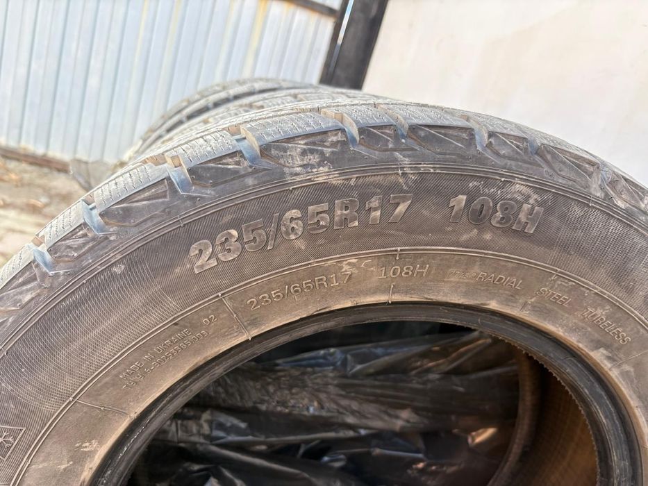 Шина   размер 235/65 R 17