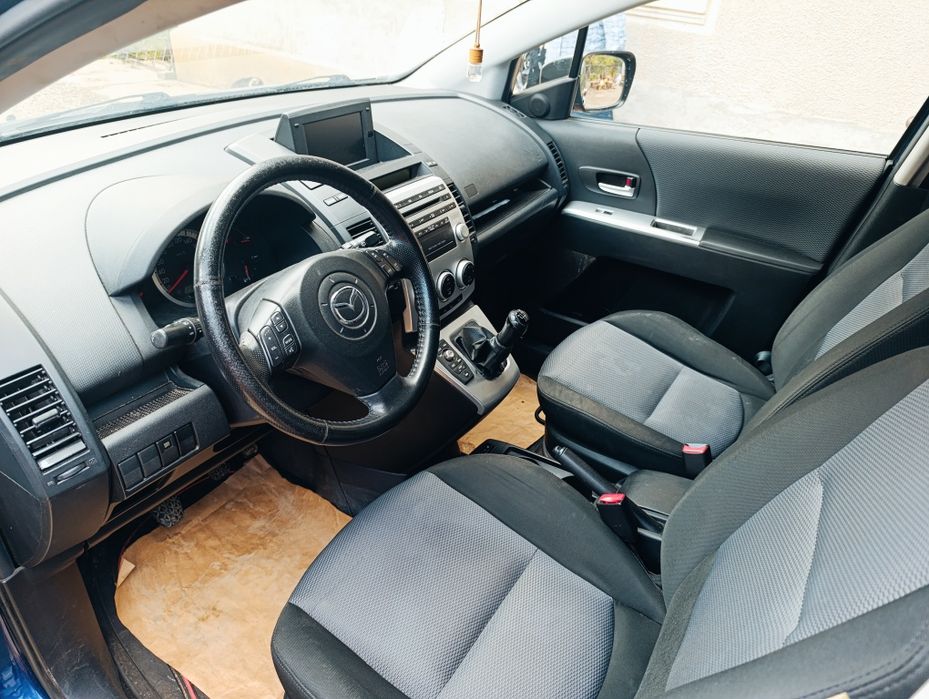 Mazda 5 cu 7 locuri din 2007