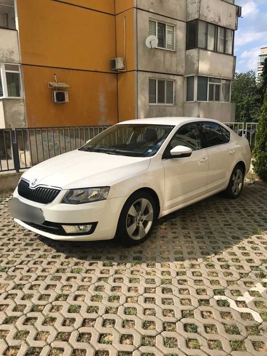 Продавам Skoda Oktavia