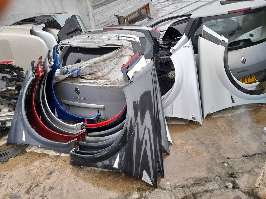aripa megane 2 dezmebrez