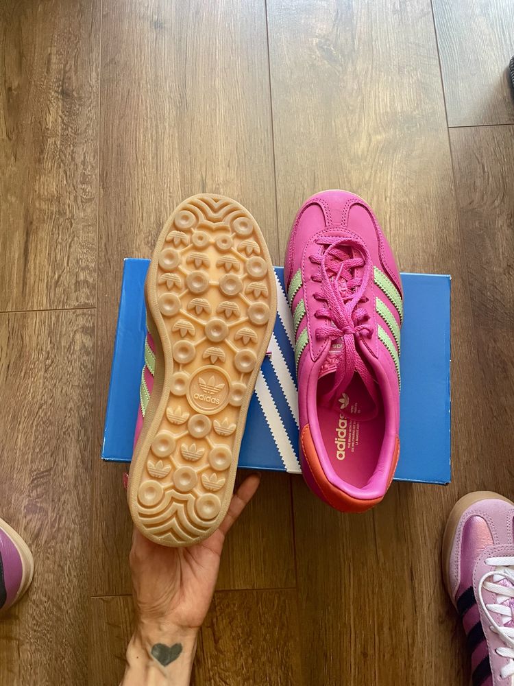 Gazelle Adidas Indoor