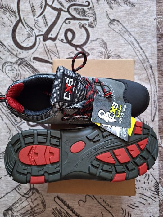 De vânzare bocanci protecție