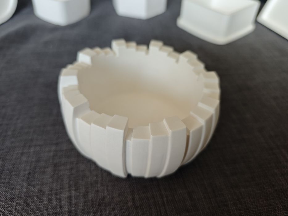 Керамични кашпи различни модели