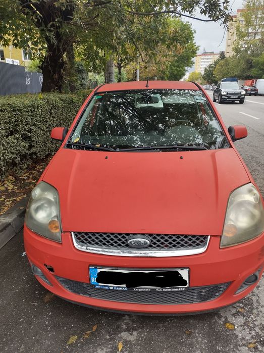 Auto Ford Fiesta