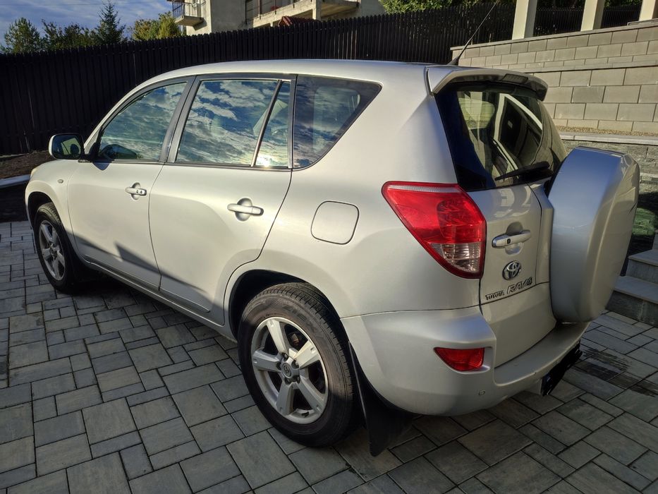 Toyota RAV4 Luxury