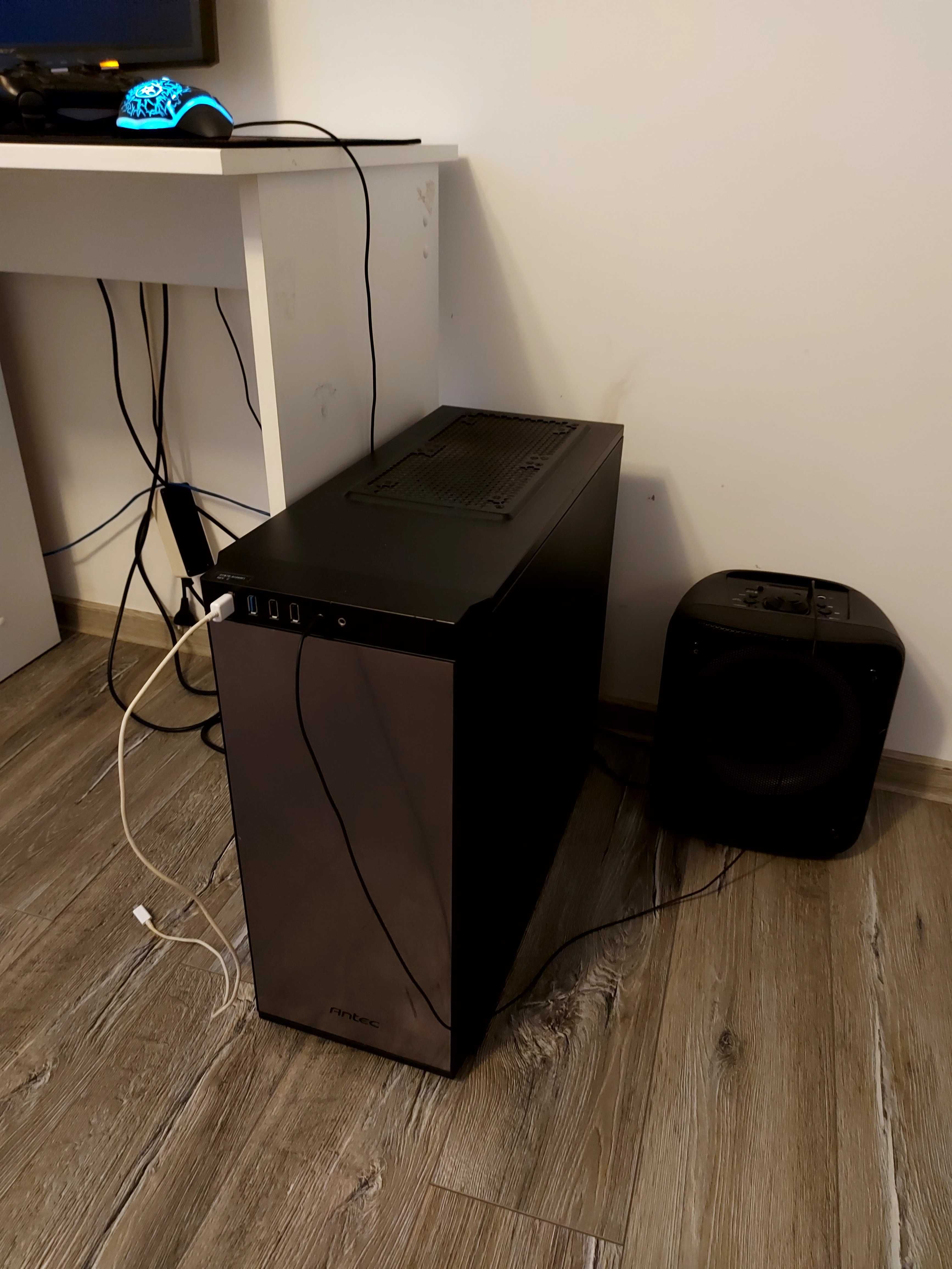 Vand sau schimb pc gaming complet