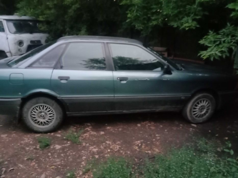 Продам Аudi 80.нахаду хароша состояние.