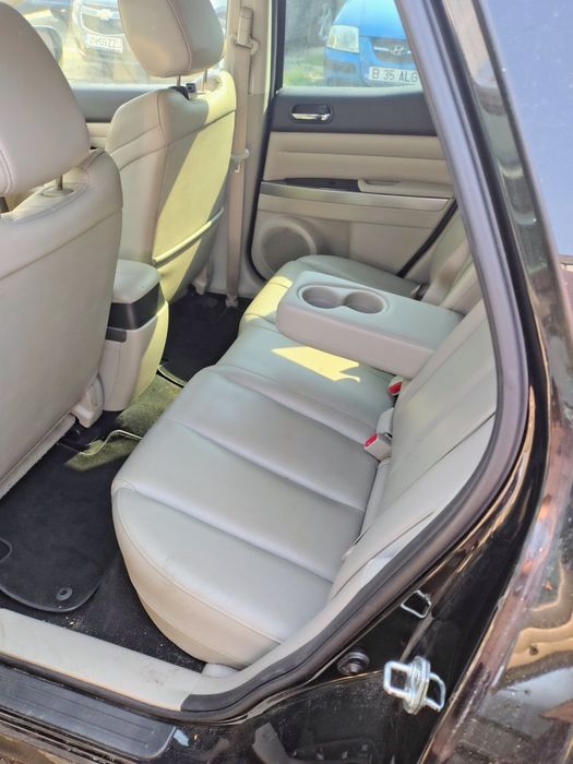 Vând Mazda CX-7 2.2 motorina