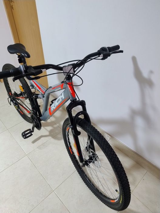 Bicicleta full suspension, frâne disc