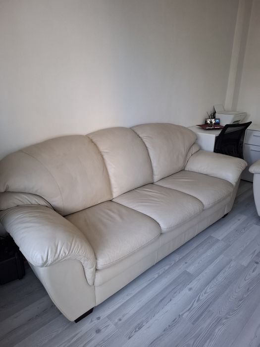 Canapea extensibilă + fotoliu din piele naturală – Mobexpert