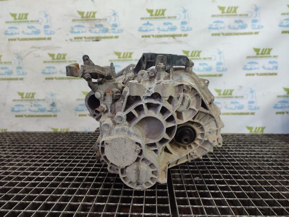 Cutie de viteze manuala 6 trepte 4x4 2.0 tdi cffb LMU Volkswagen VW T