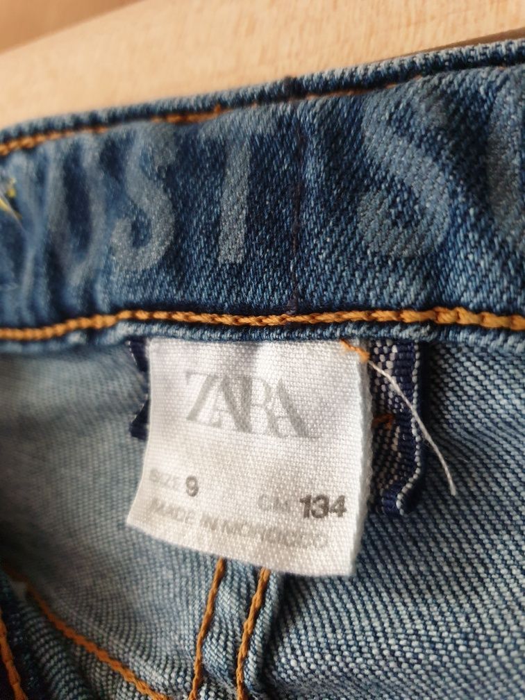 Jeans zara slim fit pentru baieti, nou fara eticheta