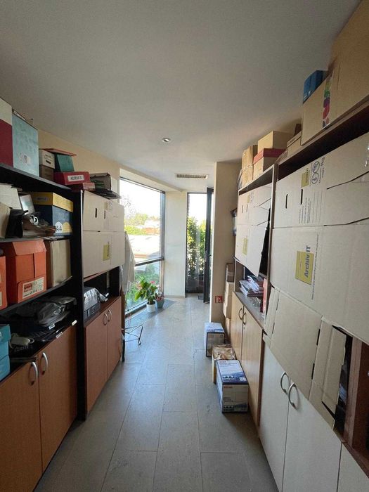 Apartament 3 camere, terasa si vedere la Mitropolie – 6 min de metrou