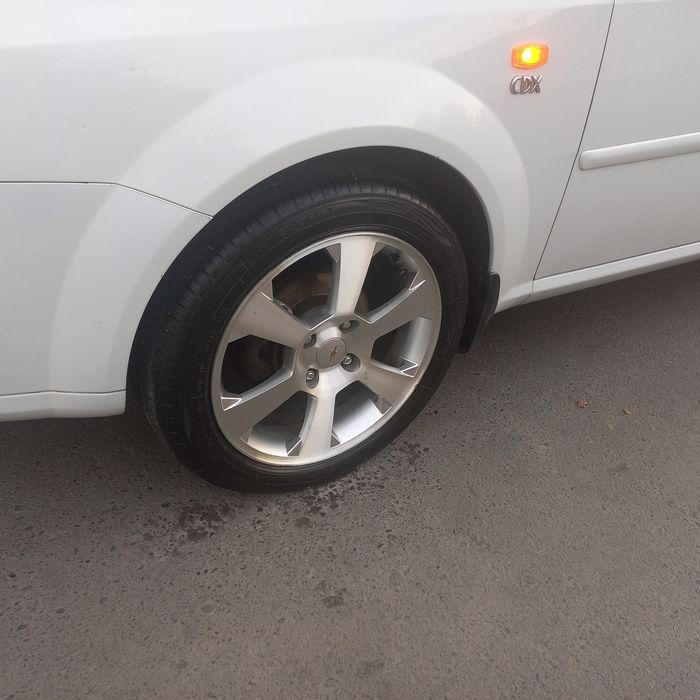 15 jentra diska balonga abmen qilaman